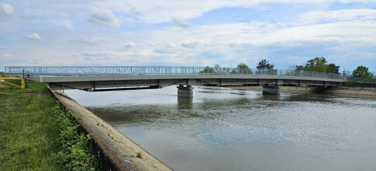 Sanacija mostu preko dovodnega kanala HE Zlatoličje v kraju Trniče 